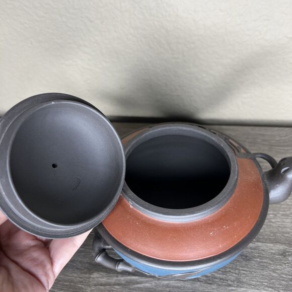 Vintage Chinese Handmade Yixing Zisha Clay Teapot And Teacups Artist Signed - Picture 6 of 12